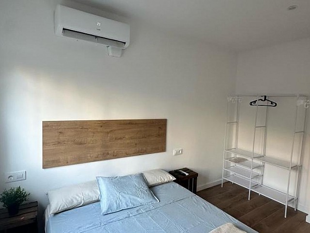 - Piso reformado, luminoso y tranquilo con 3 habitaciones 