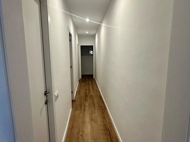 - Piso reformado, luminoso y tranquilo con 3 habitaciones 