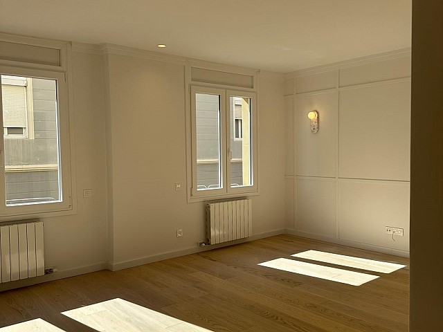 WhatsApp Image 2025 11 20 at 23.00.36