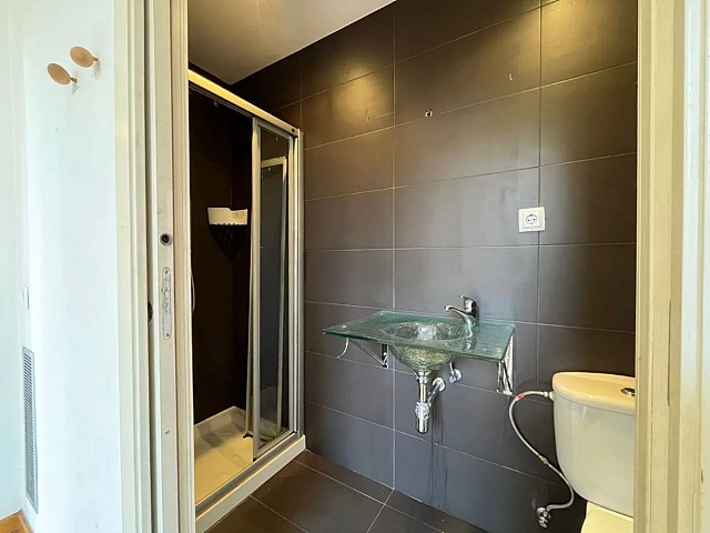 Screenshot 2025 11 24 at 12.15.40