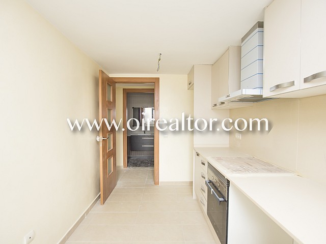 Excelente segundo piso exterior de dos habitaciones de obra nueva en Lloret de Mar, Girona