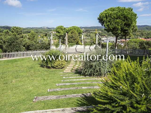 Sensacional apartamento con jardín en venta en Sa Boadella