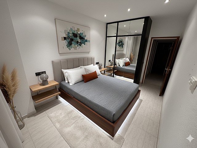 Oportunidad Única de Inversión en Barcelona: Piso Exclusivo por Precio y Ubicación