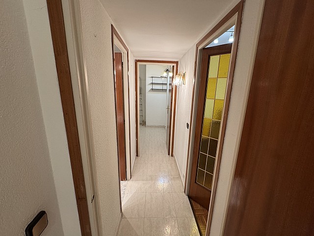 Oportunidad Única de Inversión en Barcelona: Piso Exclusivo por Precio y Ubicación