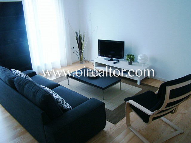 Moder apartment en lloger a pocs metres del mar en el Passeig Calvell