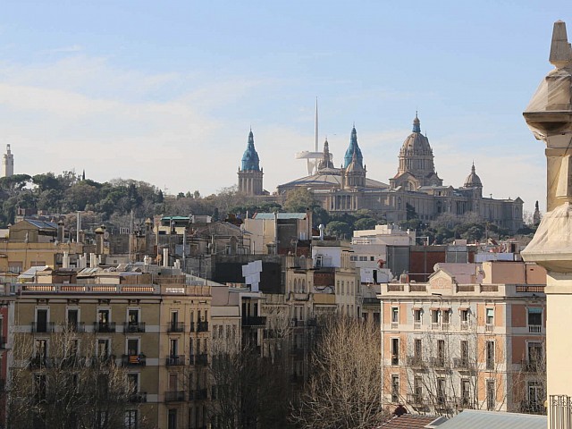 Ático en venta en Eixample Sant antoni Barcelona 