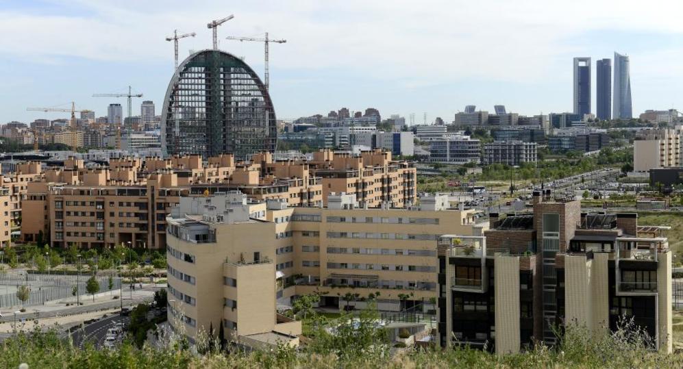 Edificio de oficinas en venta para invertir en Las Tablas ...