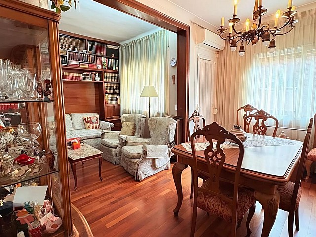 Piso en venta amplio y luminoso en Sant Gervasi - El Putxet, Barcelona.