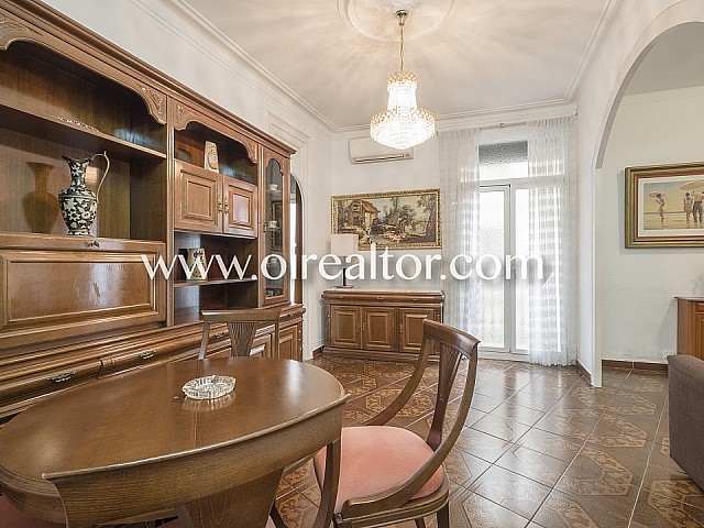 Lumineux et spacieux appartement à vendre à El Raval, Barcelona
