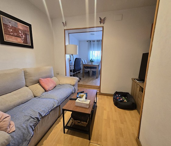 Piso en venta con gran luminosidad en El Guinardó, Barcelona