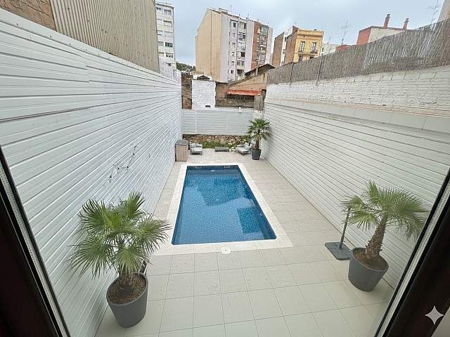 Gemini Generated Image dxrg42dxrg42dxrg