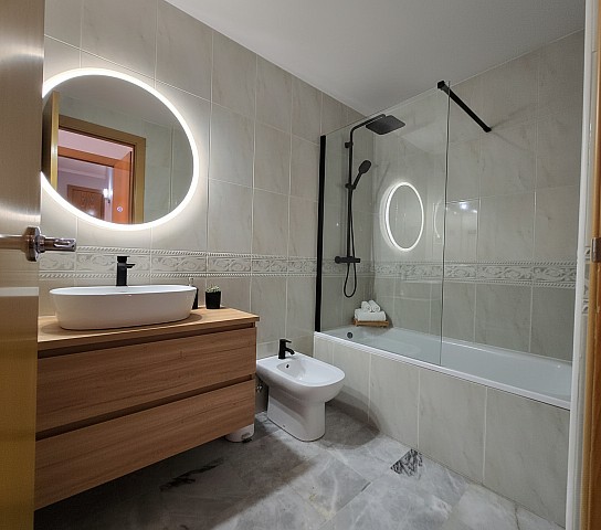 Piso en venta en Montcada i Reixac Barcelona (2)