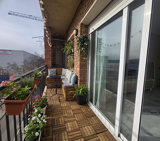 Piso en venta en Montcada i Reixac Barcelona (1)