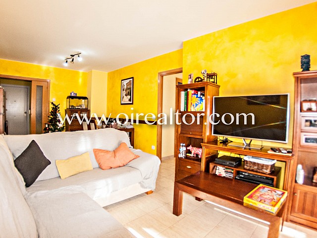 Espacioso piso de cuatro habitaciones en venta en Fenals , Lloret de Mar