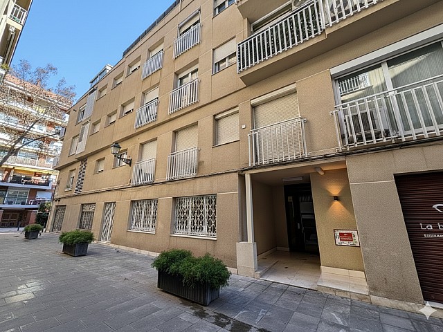 Gemini Generated Image ftehoqftehoqfteh