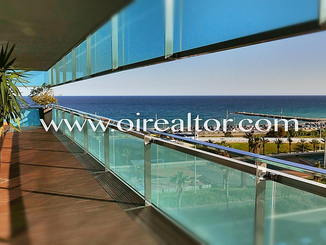 Espectacular piso en venta con vistas al mediterráneo en Diagonal Mar, Barcelona