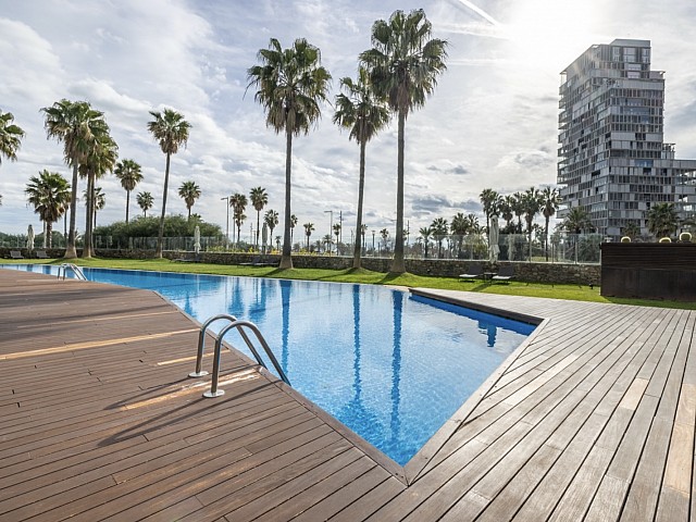 Эксклюзивная квартира на продажу с видом на море, расположенная в нескольких минутах от пляжа