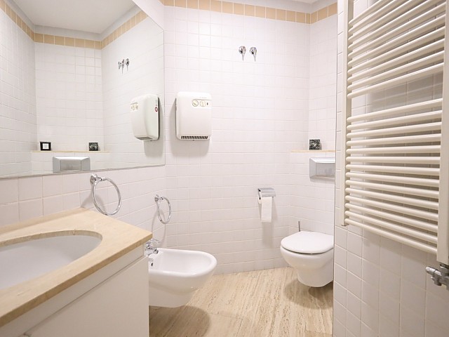 Piso en venta con vistas panorámicas a Barcelona 