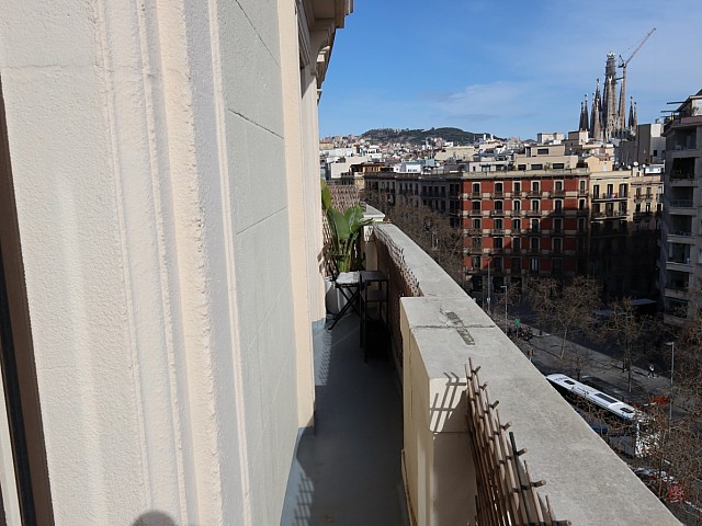 آپارتمان فروشی با چشم‌انداز پانوراما از بارسلونا در منطقه درتا د ل'ایکسمپل