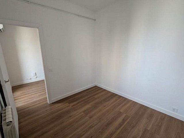 Piso en venta en Sants Barcelona (4)