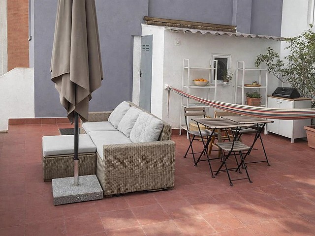 Casa adossada amb 2 terrasses i vistes al Tibidabo a Horta-Guinardó, Barcelona