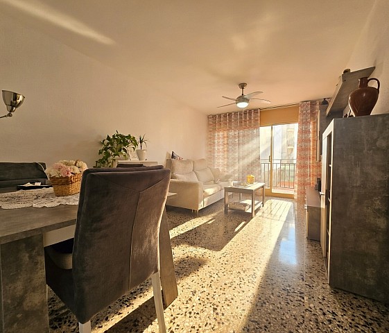 En venta Amplio y Luminoso Piso Listo para Entrar a Vivir en Nou Barris