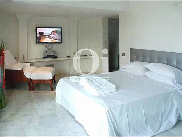 Chambre double de maison à louer de séjour à Es Jondal, Ibiza