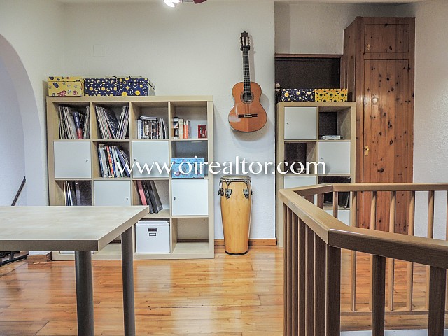 Ático Dúplex en venta con acabados de primeras calidades y a pocos minutos de la playa ubicado en Fenals, Lloret de Mar
