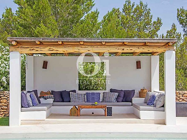 Véranda de maison en location de séjour à Cala Jondal, Ibiza