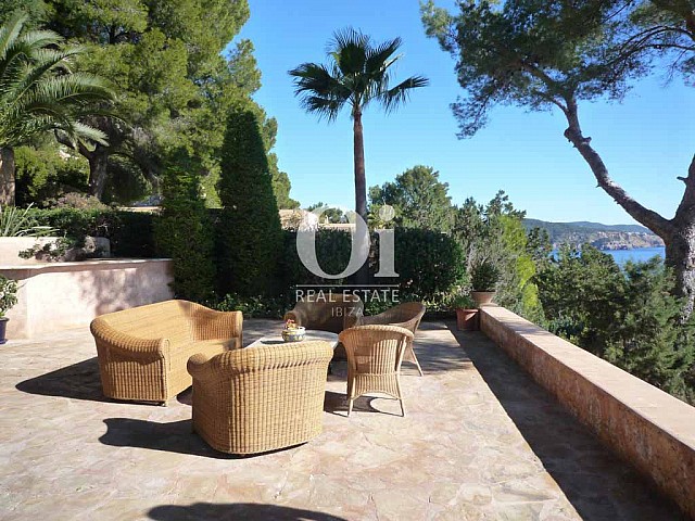 Vistas de magnifica villa en alquiler en Es Cubells, Ibiza