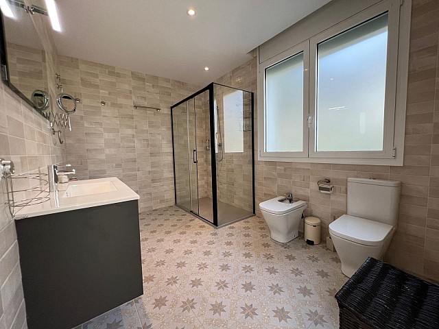 Casa adosada de lujos en venta en Lloret de Mar (2)