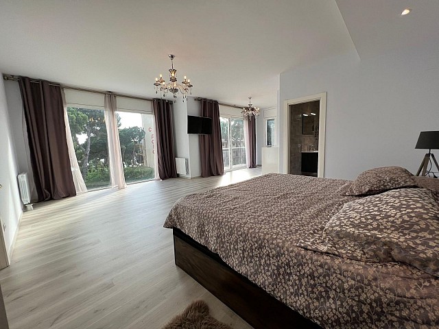 Casa adosada de lujos en venta en Lloret de Mar (18)