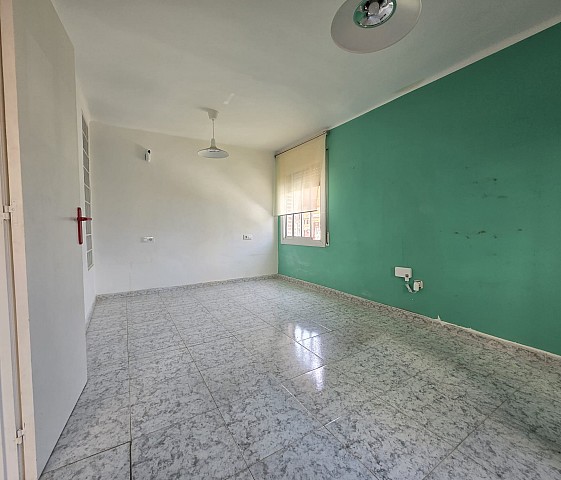 Piso en venta en La Verneda i la Pau