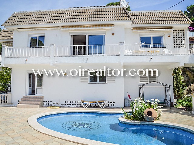 Casa en venta con licencia turística en Roca Grossa , Lloret de Mar
