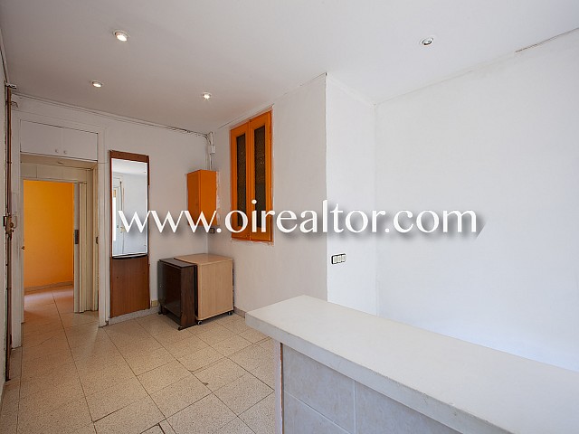 08 Salón, piso en venta en Barcelona