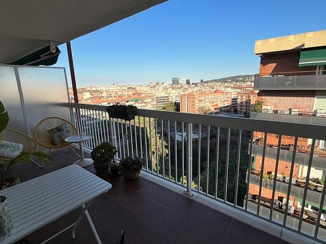 Piso en venta en Travessera de Les Corts