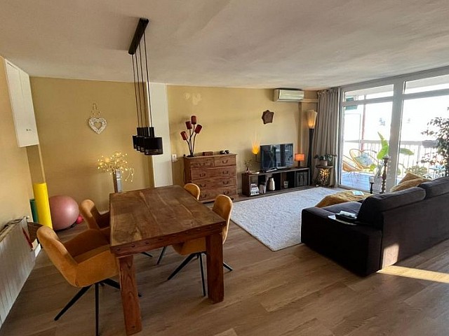 Piso en venta en Travessera de Les Corts