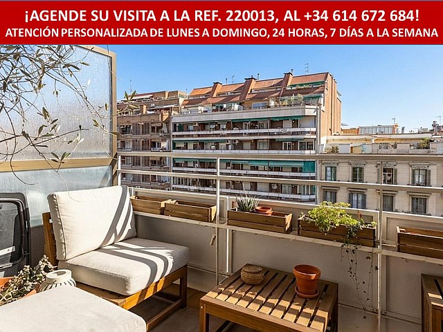 Piso en venta con terraza y vistas en Sant Antoni, Barcelona