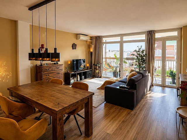 Piso en venta en Travessera de Les Corts