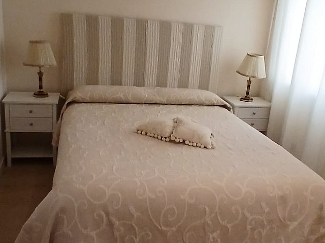 Ático en venta con dos terraza y parquin en el corazon de Gracia