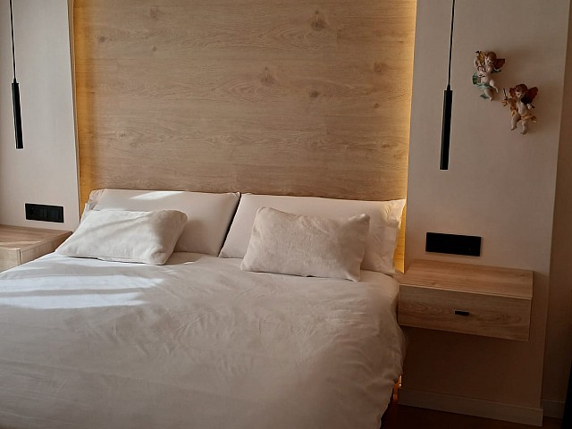 Ático en venta con dos terraza y parquin en el corazon de Gracia
