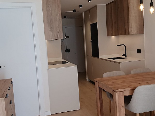 Ático en venta con dos terraza y parquin en el corazon de Gracia