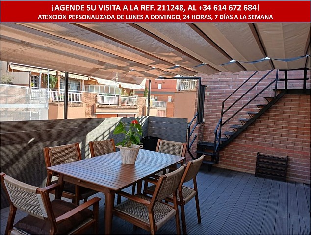 Penthouse for sale with two terraces and parking in the heart of Gràcia, Barcelona