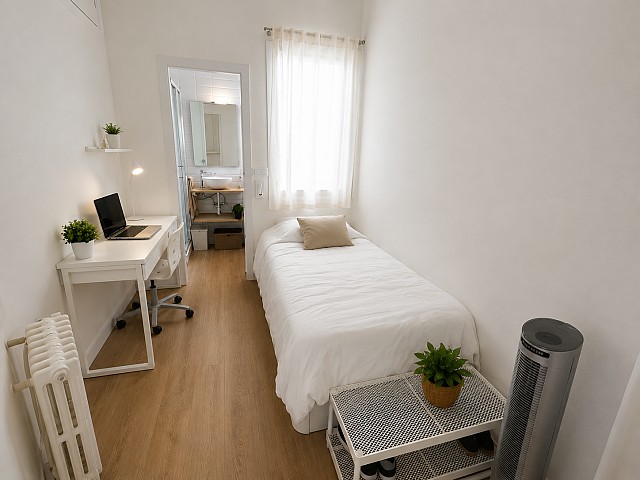 Room2