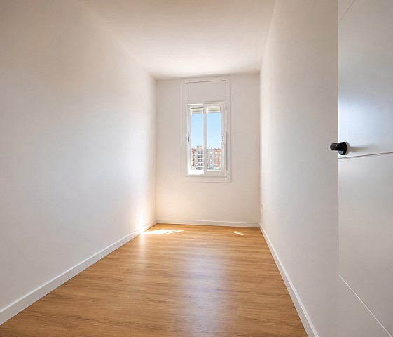 PISO EN VENTA EN SABADELL (2)