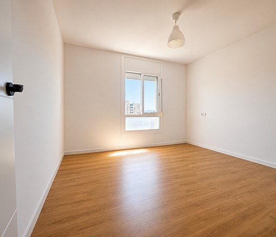 PISO EN VENTA EN SABADELL (5)