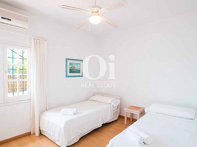 Chambre simple de maison pour séjour en location à Ibiza 