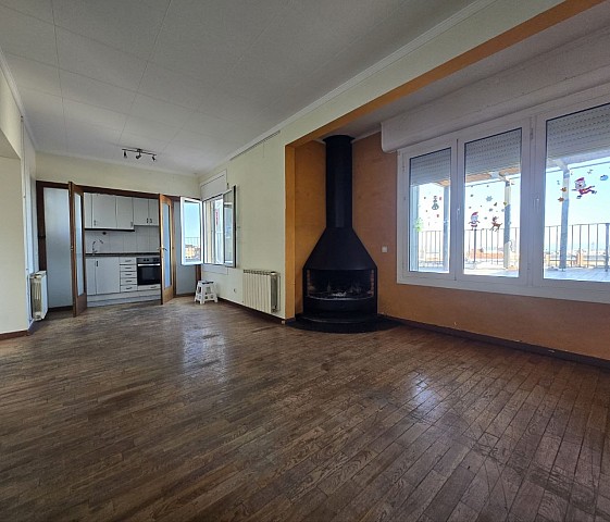Exclusivo Ático a reformar en Eixample Derecho