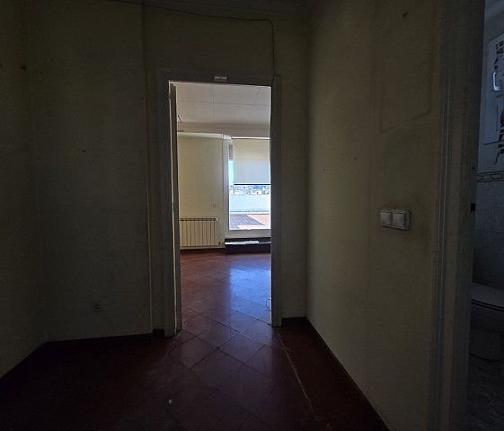 Exclusivo Ático a reformar en Eixample Derecho