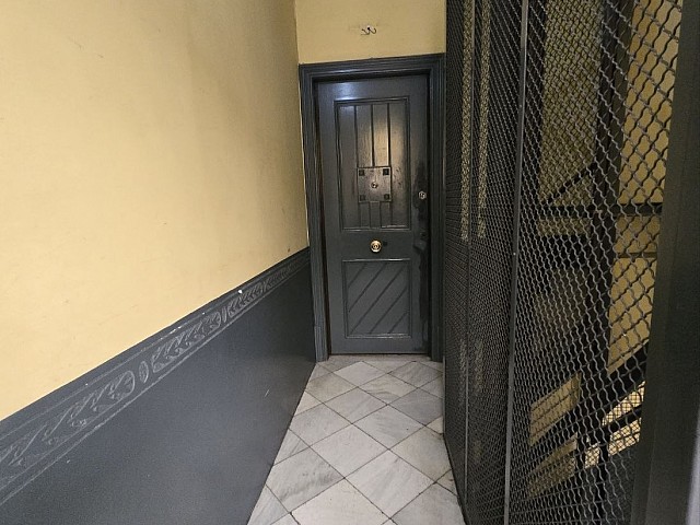 Exclusivo Ático a reformar en Eixample Derecho